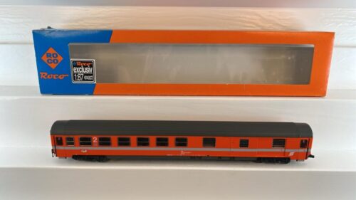 Roco 44663 ÖBB Personenwagen 2. Klasse mit Gepäckabteil