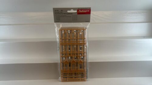 Auhagen 48 651 Fenster und Gewände für Wohngebäude
