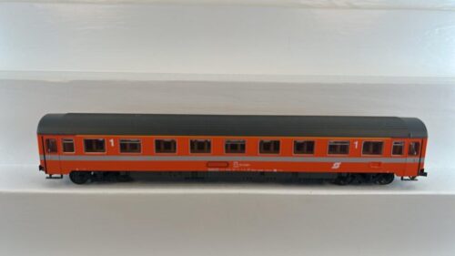 Roco 4236A ÖBB Personenwagen Eurofima 1. Klasse
