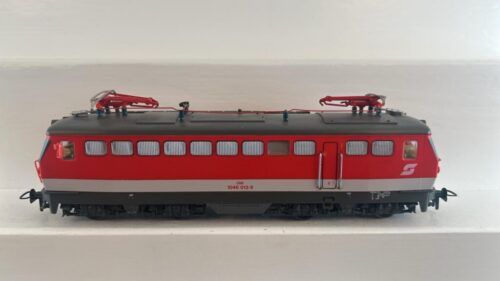 Klein Modellbahn ÖBB 1046 012-9