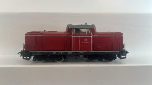 Märklin 3072 DB V100 2215 Diesellok Analog