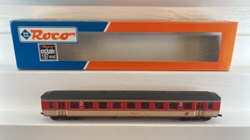 Roco ÖBB Personenwagen 2. Klasse