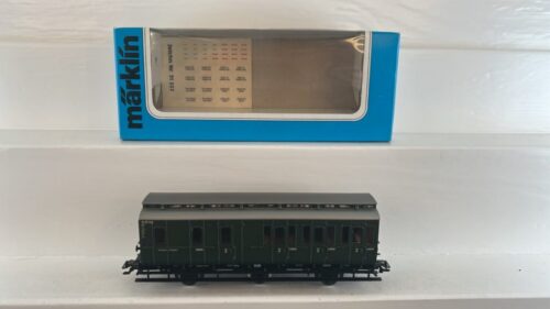 Märklin 4203 DB Personenwagen / Abteilwagen 2. Klasse