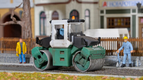 Kibri 11502 H0 BOMAG Walze "Schwarz Bau "