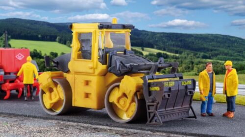Kibri 11558 H0 BOMAG mit Splittstreuer BS