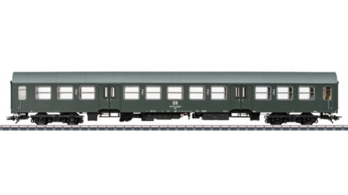 Märklin 42581 Personenwagen 2. Kl. DR