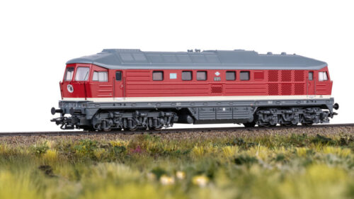 Märklin 36436 Diesellok BR 132 DR