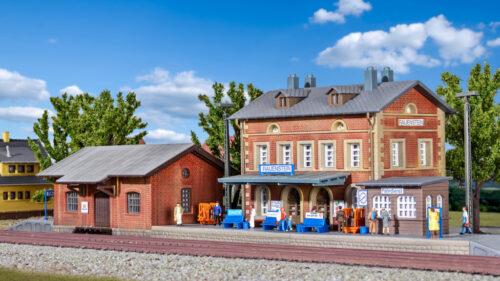 Kibri 37396 N Bahnhof Rauenstein mit Guet