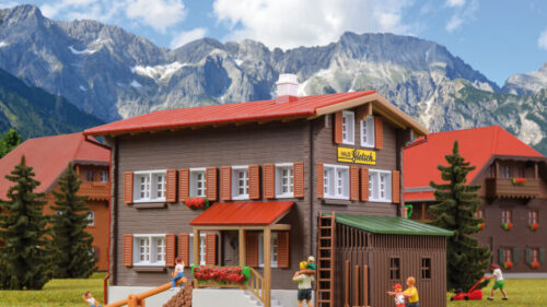 Kibri 38033 H0 Haus Gletsch