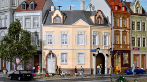 Kibri 38387 H0 Haus am Schillerplatz