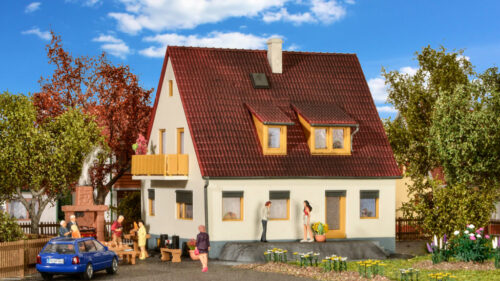 Kibri 38710 H0 Einfamilienhaus Lindenstra