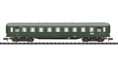 Trix 18486 Schnellzugwagen 3.Kl. DB