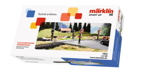 Märklin 74924 vormontierter Bahnübergang, 1