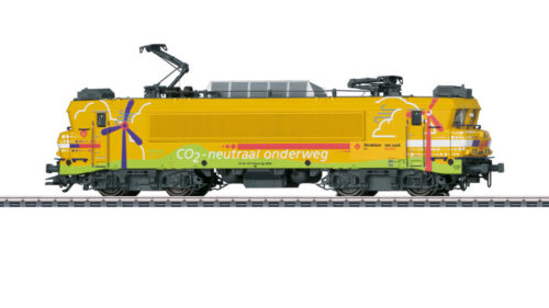 Märklin 39721 E-Lok 1824 Strukton