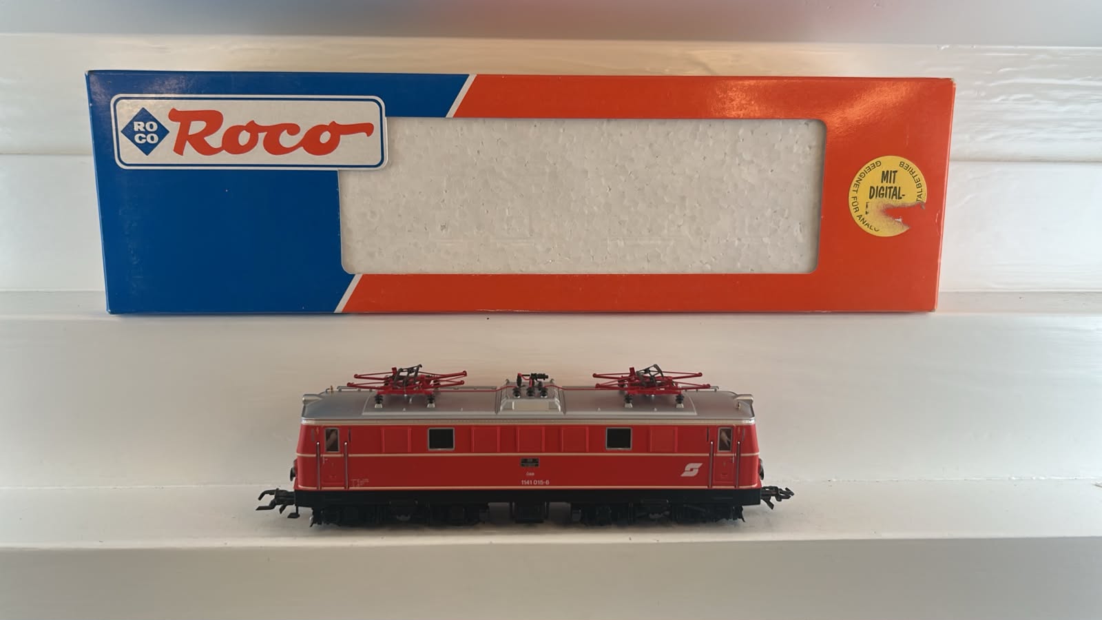 Roco 43691 Elektrolokomotive ÖBB 1141.015-6 H0 Gleichstrom DSS