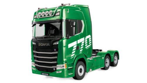AMEWI 22770 Scania 770 S Zugmaschine 6x4 1:18 RTR grün