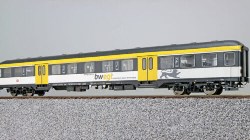 ESU 36512 n-Wagen, H0, AB nrz 418.4, 1.