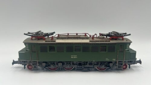 Märklin 3049 DB BR104 021-1 Analog Elektrolokomotive