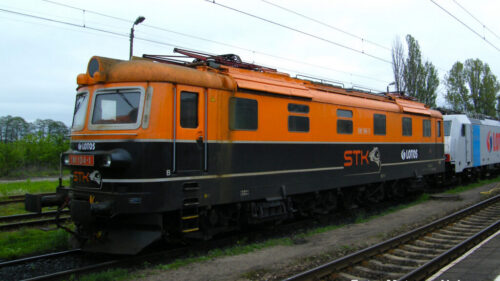 PIKO 21029 E-Lok 181 STK VI + DSS PluX22