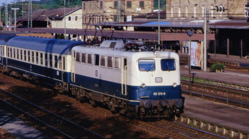 PIKO 21775 ~E-Lok/Sound BR 110 blau/beige DB IV + PluX22 Dec.