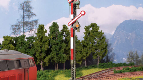 Viessmann 4701 H0 Dig. Form-Hauptsig.2gekop.