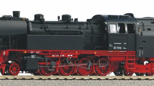 PIKO 50634 Dampflok BR 83.10 DR III + DSS PluX22