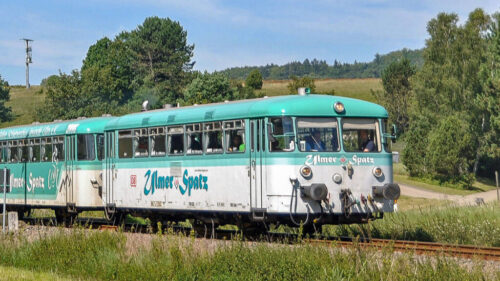 PIKO 52149 D-Triebwg. BR 798 + Steuerwg. Ulmer Spatz DB AG V + DSS PluX22