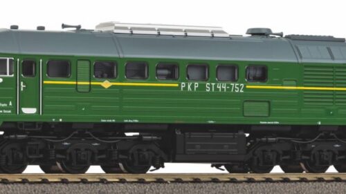 PIKO 52924 Diesellok ST44 PKP IV + DSS PluX22