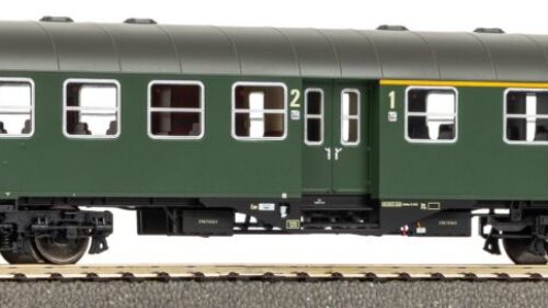 PIKO 58860 Umbauwagen 1./2. Kl. AB4yg DB IV