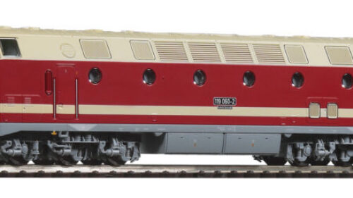 PIKO 59830 ~Diesellok BR 119 DR IV + lastg.Dec.
