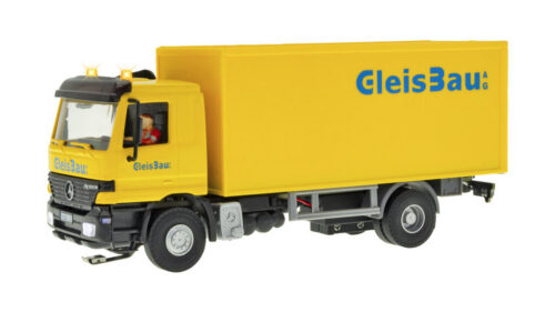 Viessmann 8117 H0 MB ACTROS 2-achs Koffer Gl