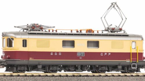 PIKO 96889 E-Lok Re 4/4 I 10033 TEE IV + DSS PluX22