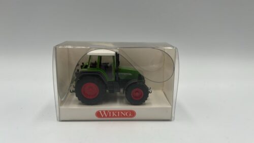 Wiking 377 01 30 Fendt Favorit 716 Vario Traktor