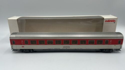 Märklin 42271 DB Personenwagen 2. Klasse